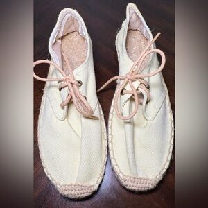 Soludos Cream and Tan Espadrille Shoes